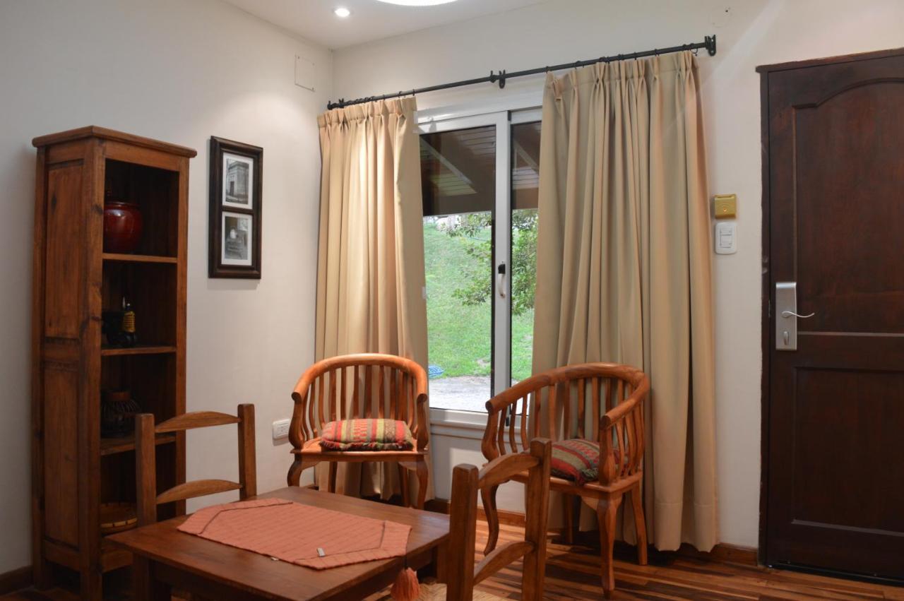 Rio Arriba Suites & Apartments & Resto เบญาวิสตา ภายนอก รูปภาพ