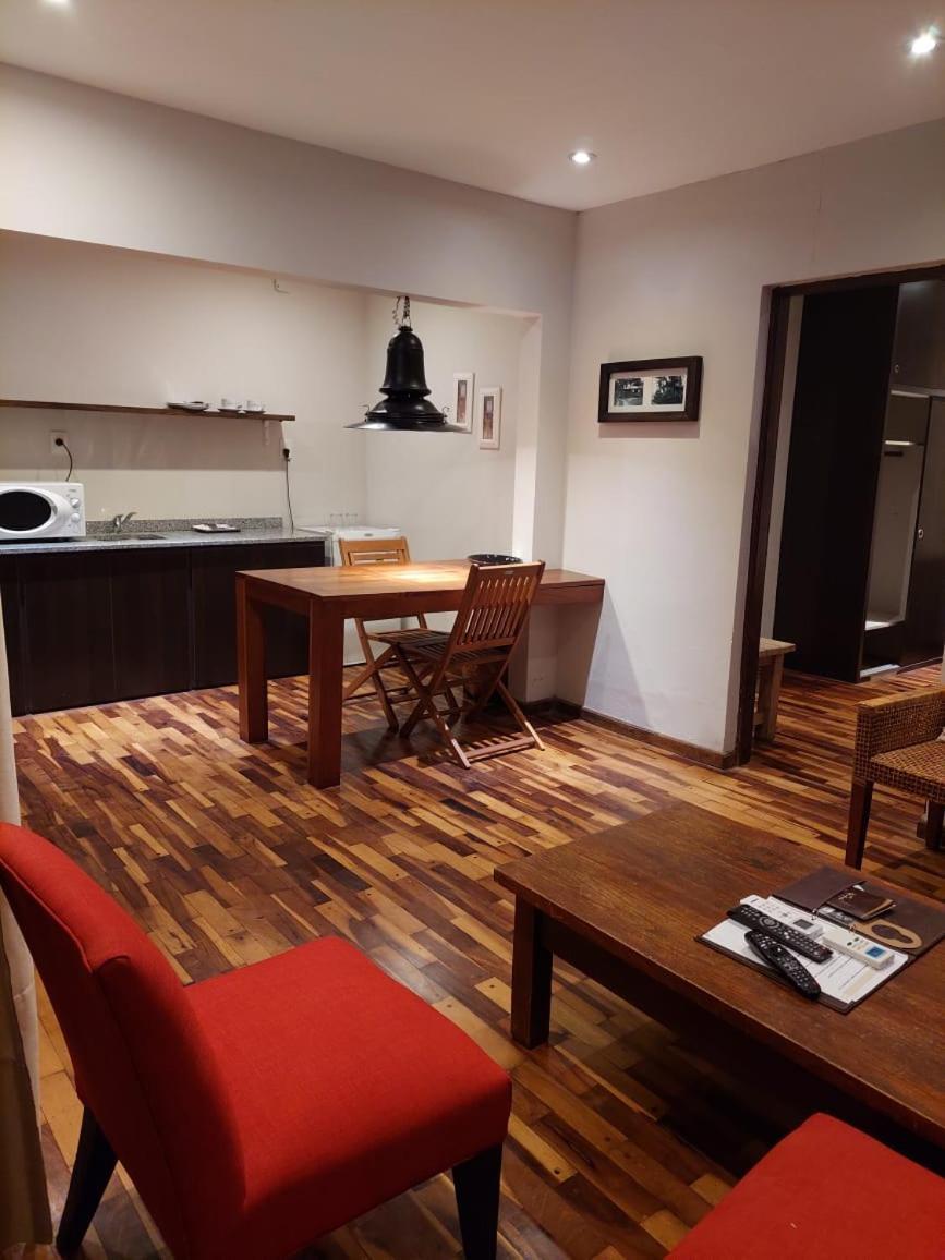 Rio Arriba Suites & Apartments & Resto เบญาวิสตา ภายนอก รูปภาพ